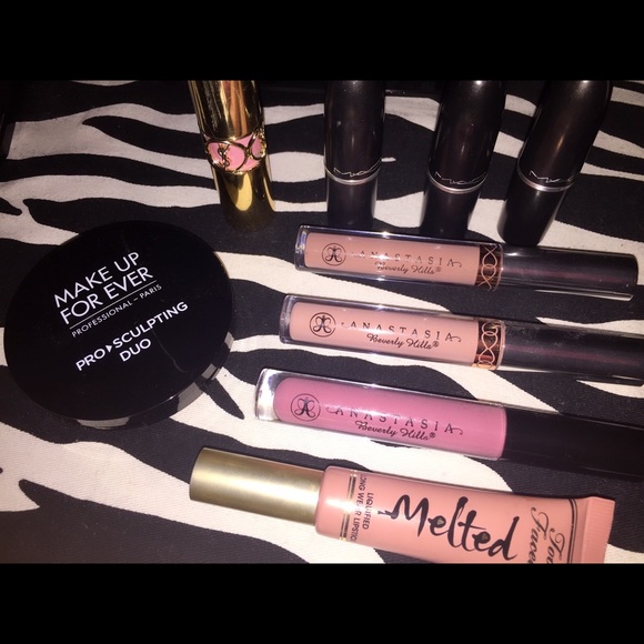 kaysglamkloset