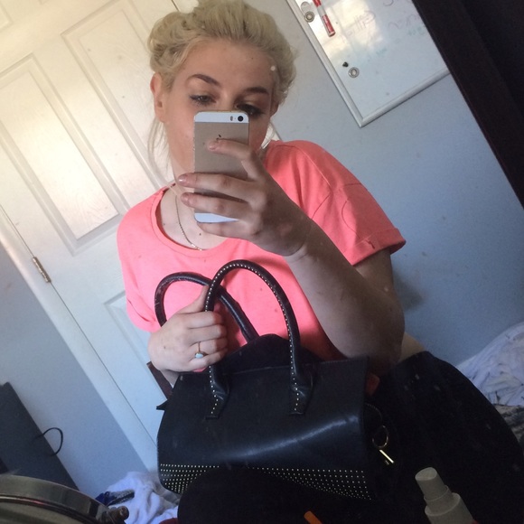 gilliansmith219