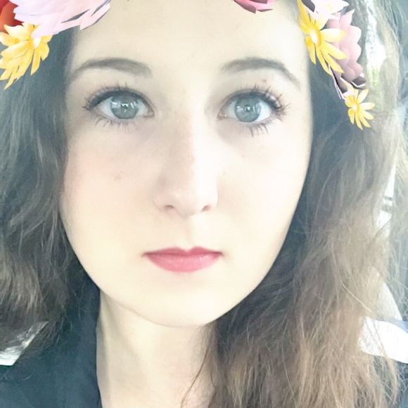 livi_100