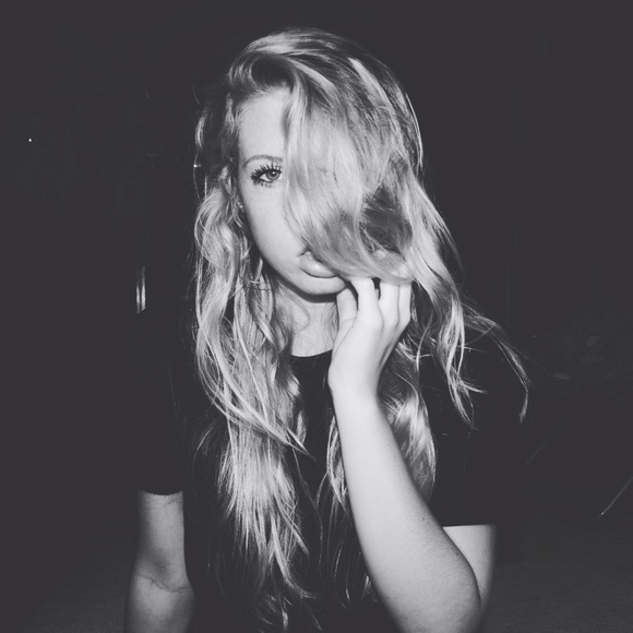 corinnecutlip