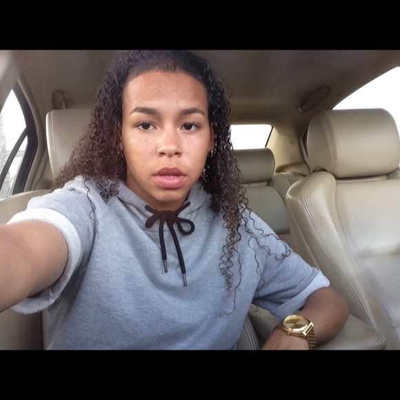joelleyfor3