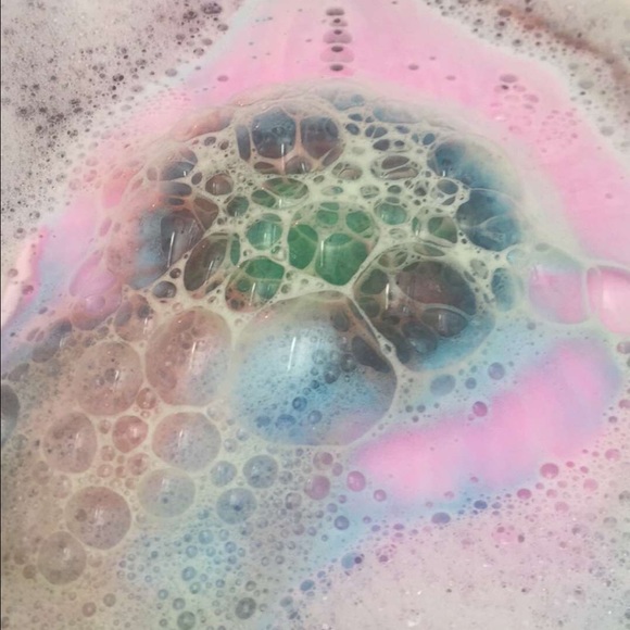 lushmeplease