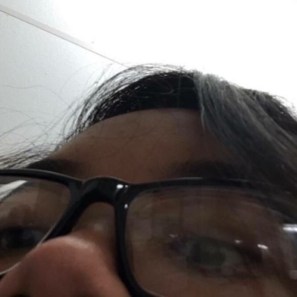Poshmark profile picture for @idiotic