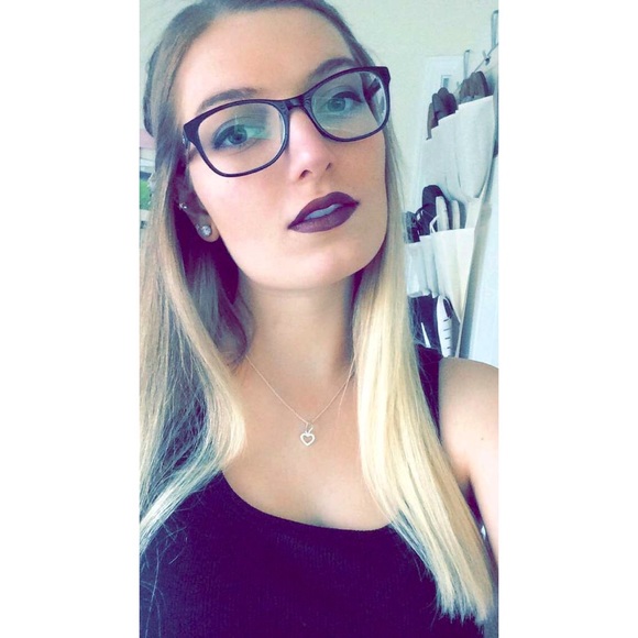 lindsaybarrow