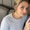 chloekharper