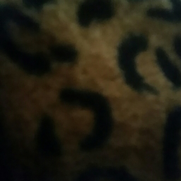 Poshmark profile picture for @enjoyment