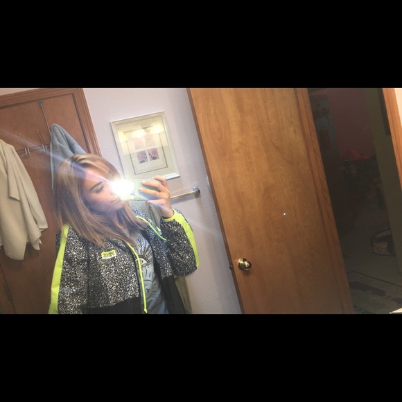 xaxvxsx
