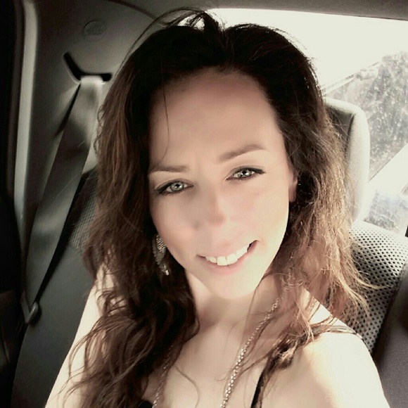 angelapage79