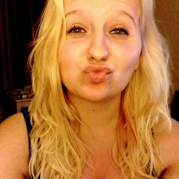 lauranburton