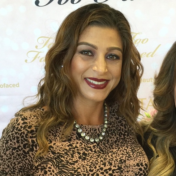 vivianajelinek