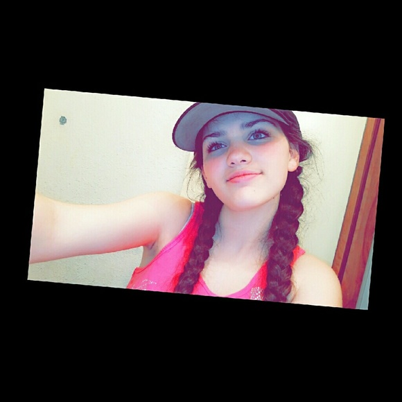 ariel_mullins