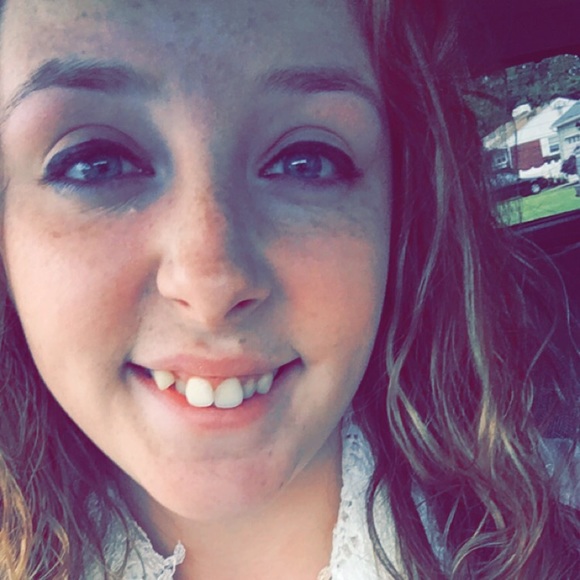 livvyheller