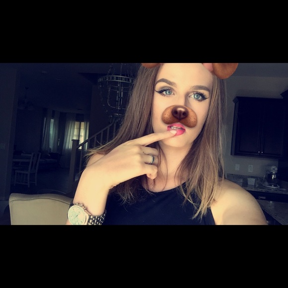 esthompson26