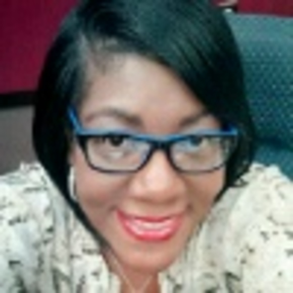 deeashmoe