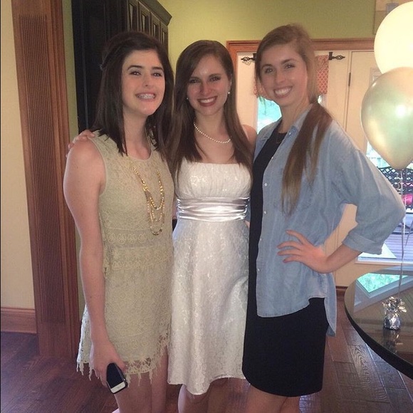 emily_gillespie
