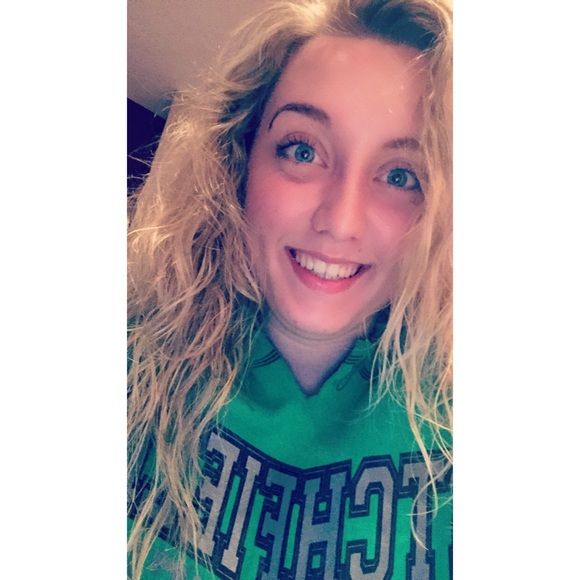 emiily_whiite