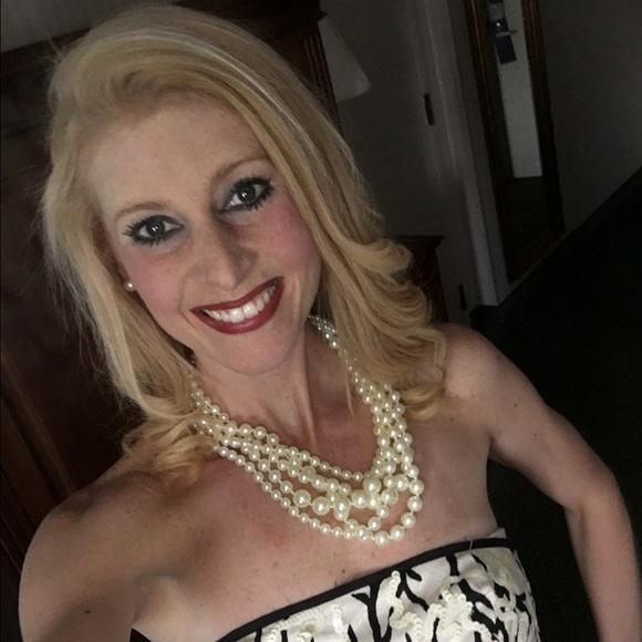 amyhilton