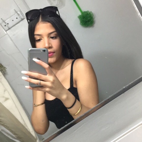 hillarygrantzz