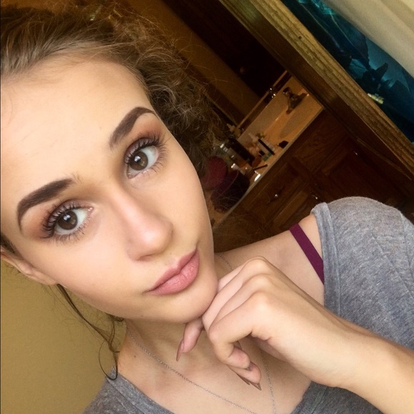 haileybbrooke