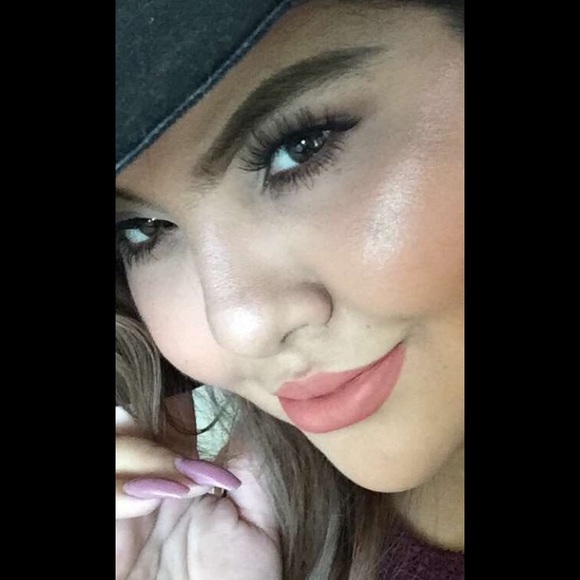 alexis_17