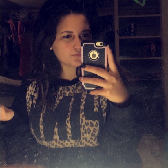 nicolenaslovick