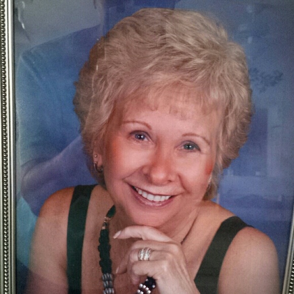 carolyn221