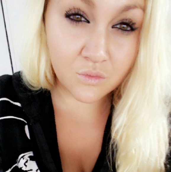 aleyjandra28