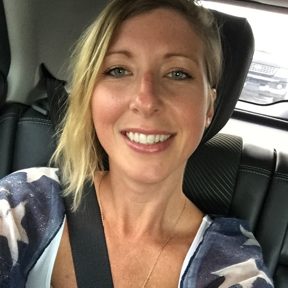 nicole_esc