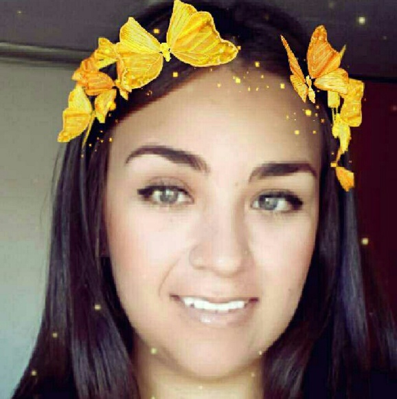 m0nica05