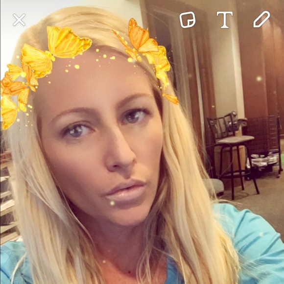 blondebabie1589