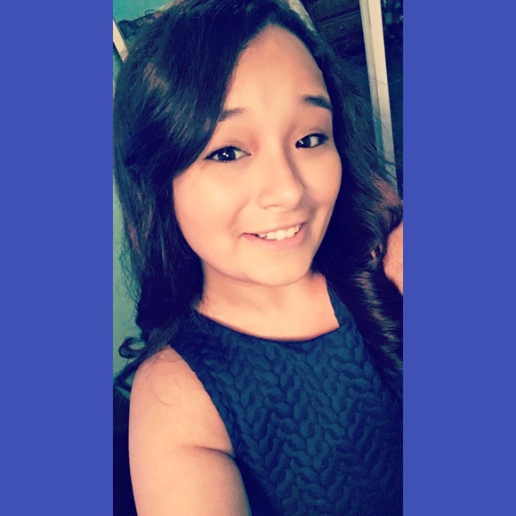lorettanicole
