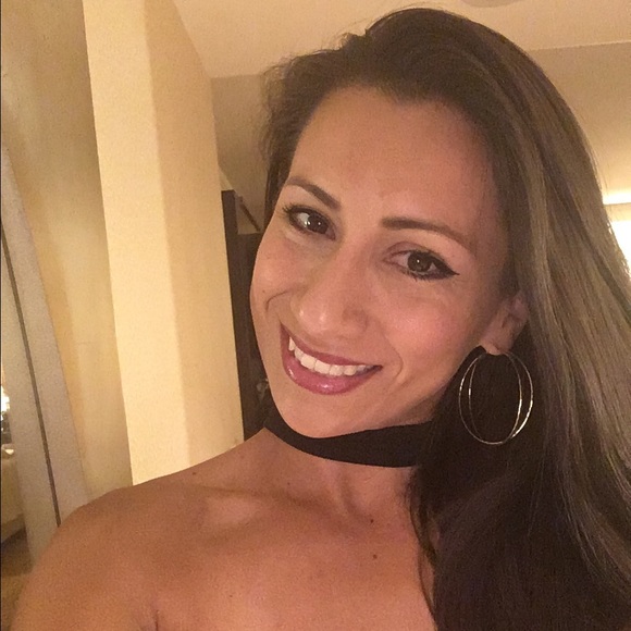julzjulz28