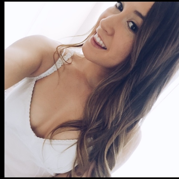 annajaxs