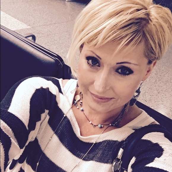 carrieleeh75