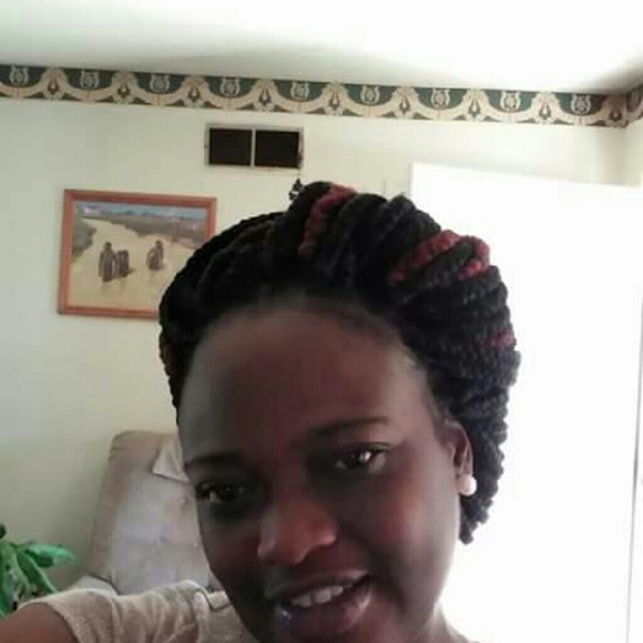 lloyishia