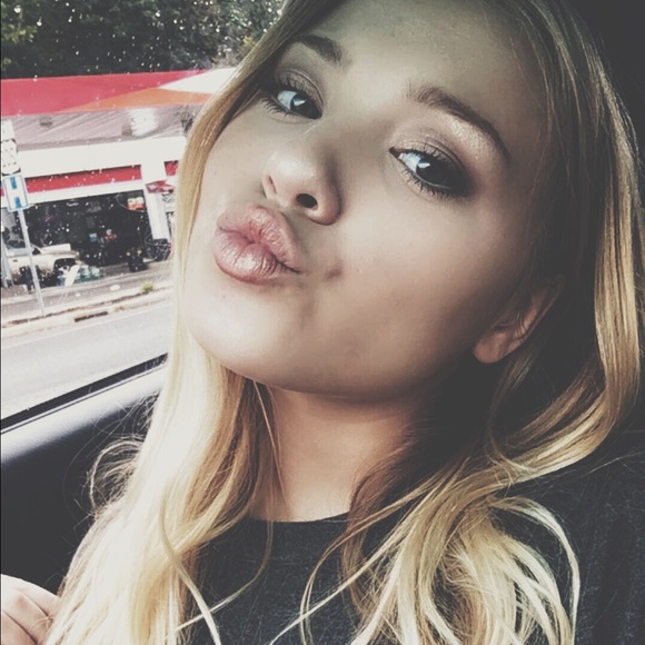 sydneyzottola