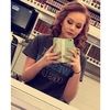 Mariah Graves - @mariahleah213 - Poshmark