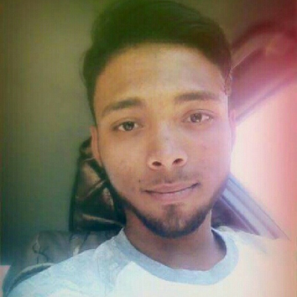 Poshmark profile picture for @habibullah