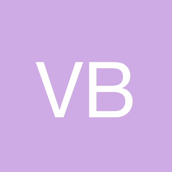 Poshmark profile picture for @valve