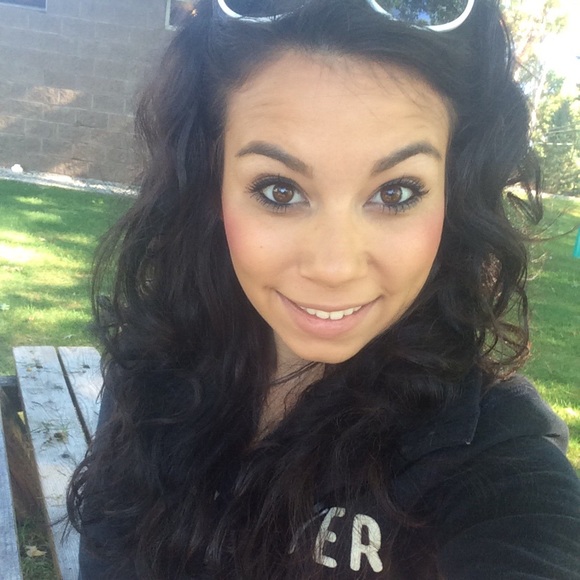 tanya_devoe