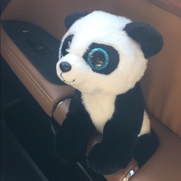 Poshmark profile picture for @hussin