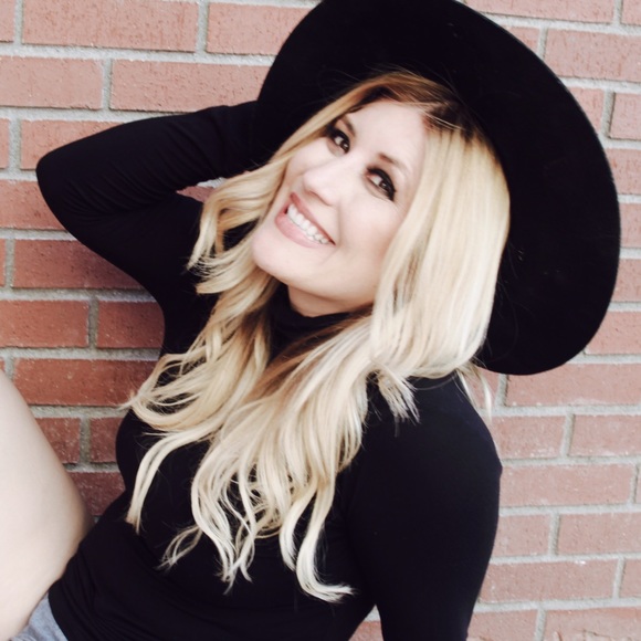 nicolezim