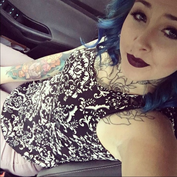holllyynicolee