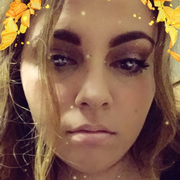stephanie143_