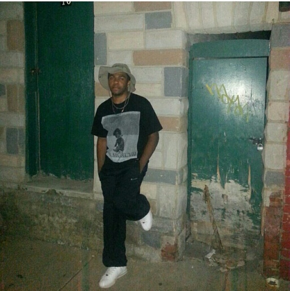 malikb1998