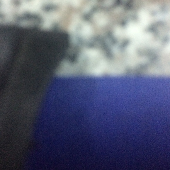 dhfkkfgkj7