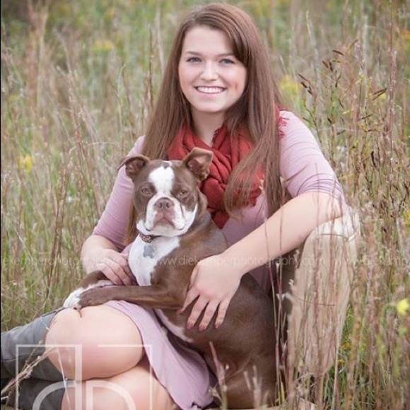 courtneysarchet