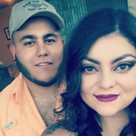 Poshmark profile picture for @coatings