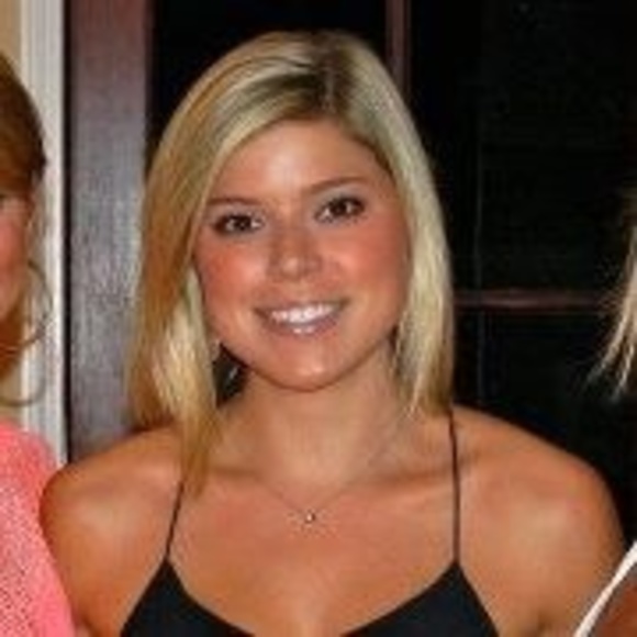 Poshmark profile picture for @leper