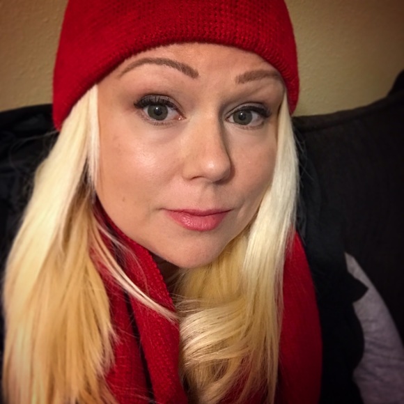 Poshmark profile picture for @nuance